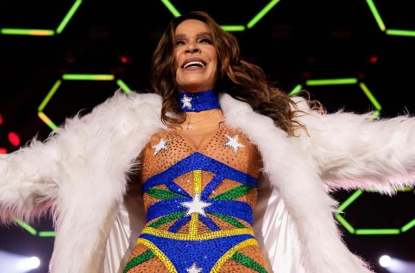 Silvânia Aquino anuncia saída da grupo 'Calcinha Preta' dias antes da gravação do DVD de 30 anos - Foto: Reprodução/Rede social