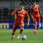 Bernabei deve estar em campo contra o Bragantino, neste domingo, no Beira-RioFoto : RICARDO DUARTE / INTER / CP