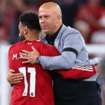 Salah e Slot externam atrito no Liverpool • Robbie Jay Barratt - AMA/Getty Images