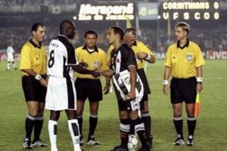 Rincon e Edmundo antes da final do mundial de 2000.