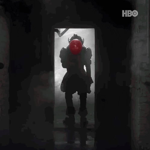 Pennywise no episódio seis "Em Nome do Pai" - GIF: Reprodução/HBO Max