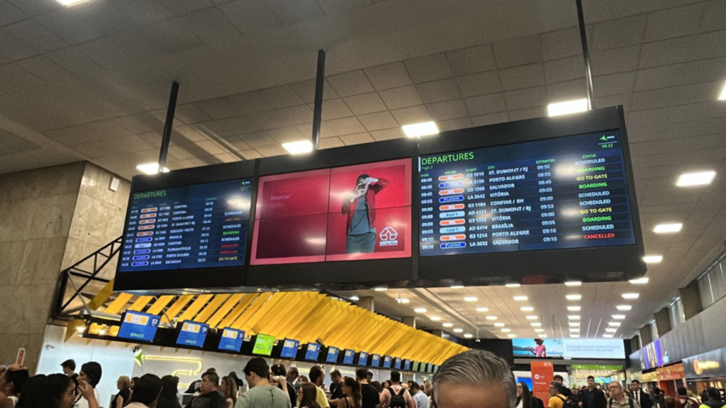 No Aeroporto de Congonhas, na zona Sul da capital, 227 foram voos afetados, com 181 cancelamentos na quarta e 46 somente na manhã desta quinta - Foto: Bruno Teixeira/CNN Brasil