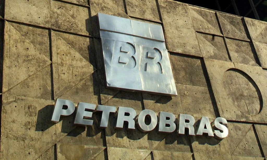 Foto/Divulgação: Fachada da Sede da Petrobras no Rio de Janeiro.