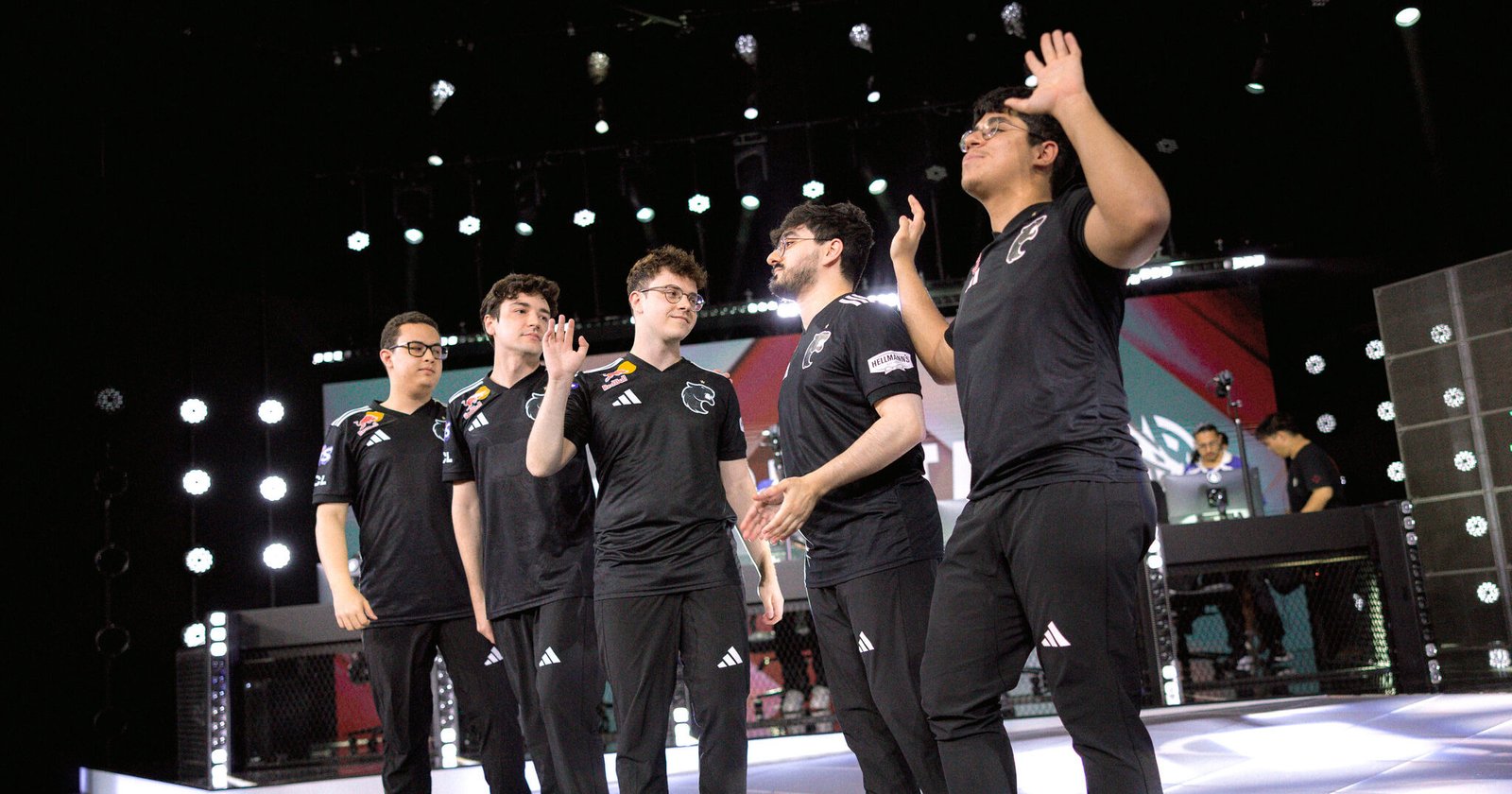 Equipe da FURIA - Foto: Divulgação/CBLOL