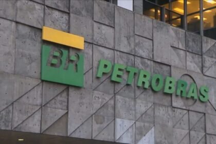 A Petrobras anunciou uma redução de 5,2% no preço da gasolina vendida às distribuidoras em todo o território nacional - Foto: Divulgação/Petrobras