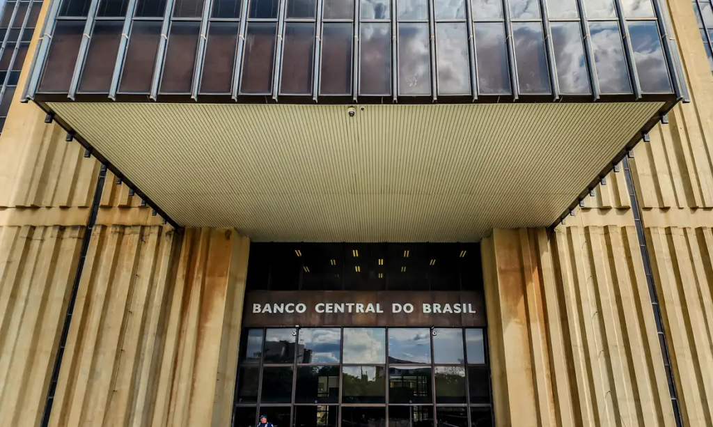 O BC liquidou o Banco Master, que está operando sob Regime Especial de Administração Temporária (RAET). 