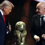 Donald Trump recebe o Prêmio da Paz da Fifa de Gianni Infantino - Foto: Michael Regan - Divulgação/FIFA