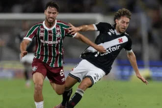 Vasco e Fluminense se enfrentam neste domingo (22) em primeiro jogo da semifinal do Campeonato Carioca Foto: Matheus Sanches/MyPhoto Press/Gazeta Press)