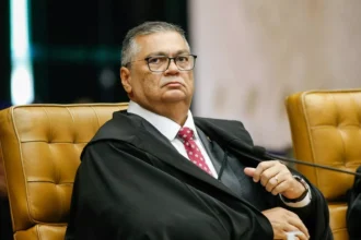 Dino amplia veto a penduricalhos e barra novas leis acima do teto no serviço público - Foto: Victor Piemonte/STF