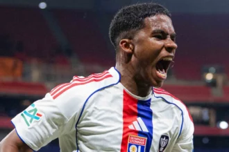 Endrick comemora gol na Copa da França • Divulgação / Lyon