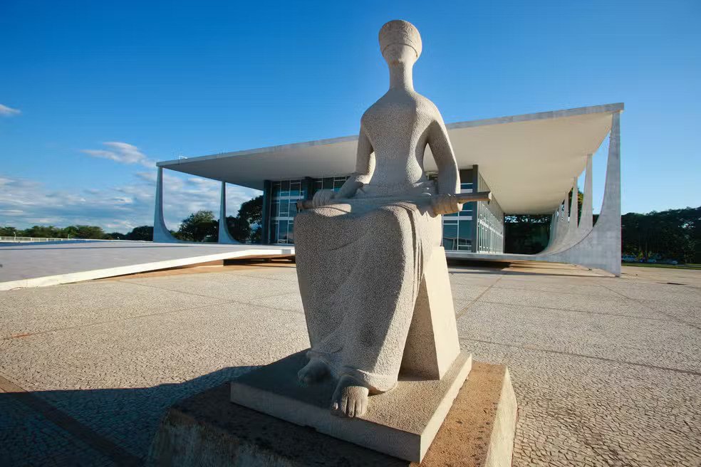 Fachada do Supremo Tribunal Federal (STF), em Brasília, com estátua da Justiça em destaque - Foto: Divulgação/STF