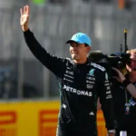 George Russell criticou corrida com poucas movimentações há poucas semanas, no GP dos EUA - Foto: Reprodução/X/Formula 1