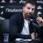 Presidente do Vasco, Pedrinho em entrevista coletiva - Foto: Dikran Sahagian/Flickr Vasco