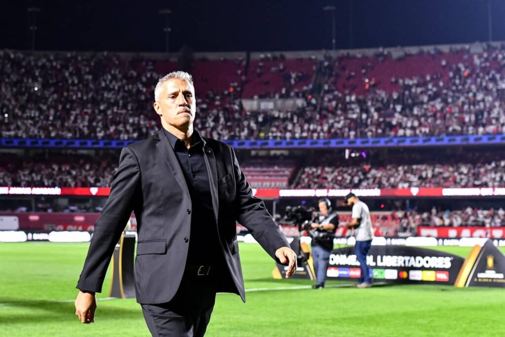  Hernán Crespo, ex-técnico do São Paulo - Foto: IconSport