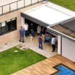 Bolsonaro em casa após receber alta em março de 2026 - Foto: Julia de Lannoy/TV Globo