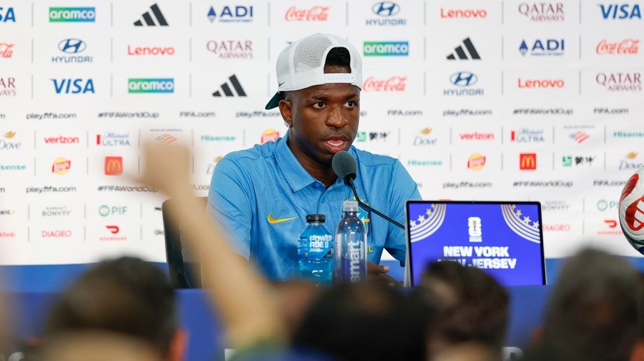 Rafael Ribeiro/CBF Vini Jr. em coletiva antes de Brasil x Marrocos na Copa do Mundo