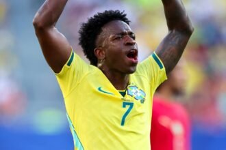 Vini comemora o primeiro gol da seleção na copa - foto: @BrasilEdition/X