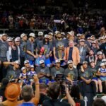 Elenco do Knicks campeão da NBA 2025/26 - Foto: @nyknicks/X