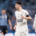 Garro levou o terceiro amarelo na vitória do Corinthians sobre o Grêmio (Reprodução/Instagram/rodrigarroo)