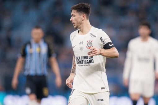 Garro levou o terceiro amarelo na vitória do Corinthians sobre o Grêmio (Reprodução/Instagram/rodrigarroo)