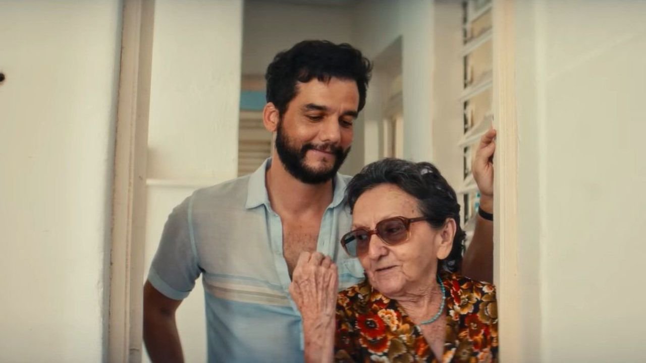 Revista britânica coloca O Agente Secreto entre os cinco melhores filmes, mas chama Recife de cidade pequena