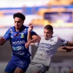 O EC São Bernardo venceu o Santo André por 3 a 1 na manhã deste domingo (19), no Estádio Distrital do Inamar (Foto: EC São Bernardo)