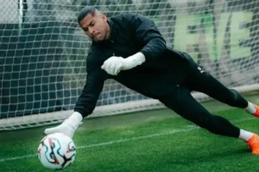 Warleson, do Cercle Brugge, negocia com o Botafogo (Foto: Reprodução/Redes sociais)