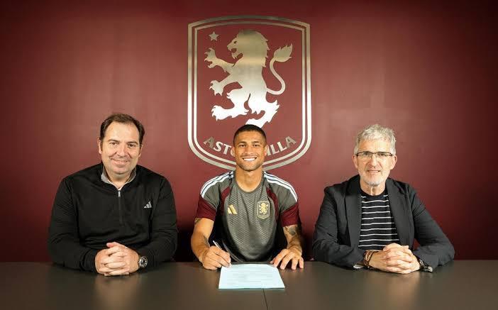 Aston Villa e João Gomes